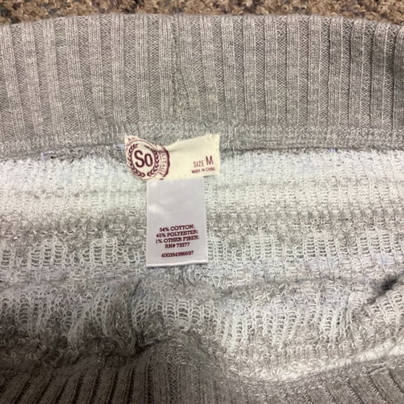 SO Blue White Gray Silver Shimmer Knit Joggers * Size Medium - Picture 4 of 9